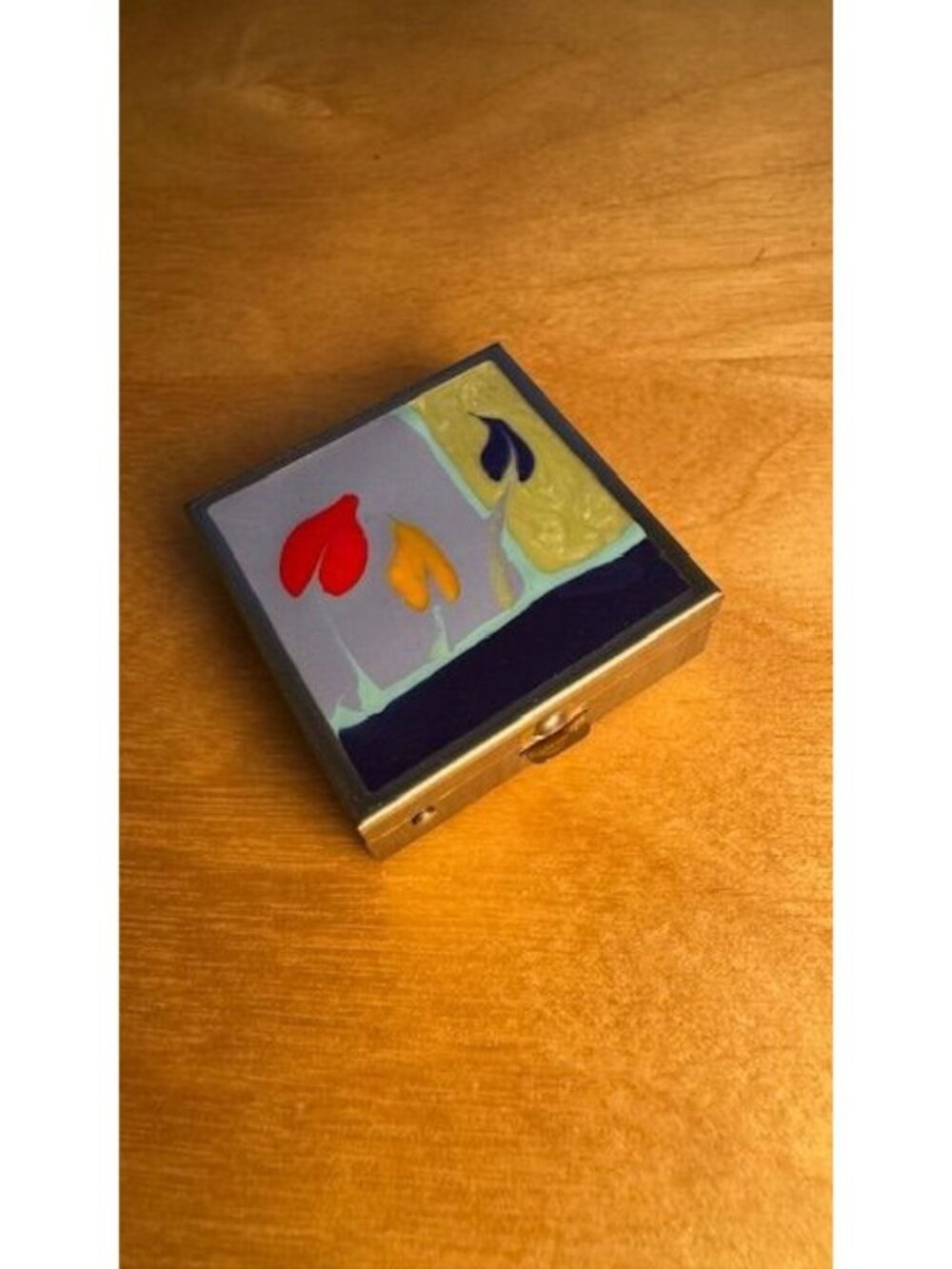Ann Carol Trinket/Pill Box, enamel on metal, vintage 90s, blue floral